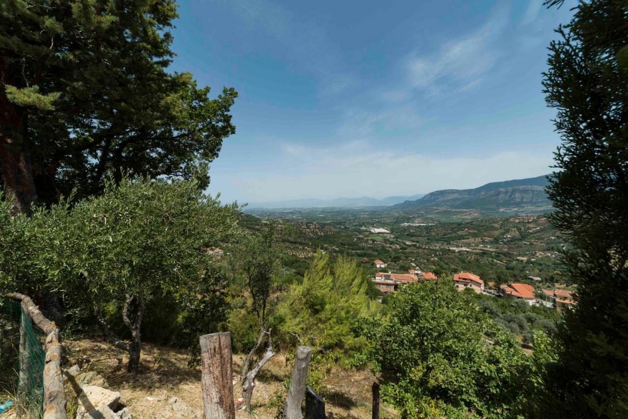 B&B Albachiara Casa Di Campagna Ogliastro Cilento Exterior foto
